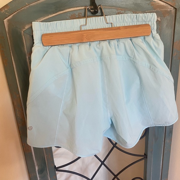 Lululemon Track That short 5” inseam - Picture 2 of 4